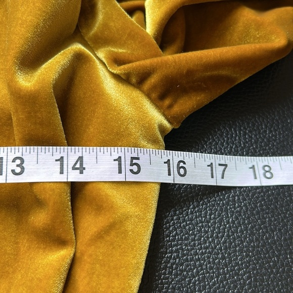 Miss Circle Aura Velvet Dress Ruched Hip Round Neck Side Sash Side Zip Sz M NEW - Picture 14 of 15